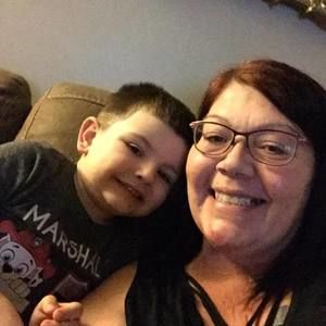 Meet your Posher, Lynn